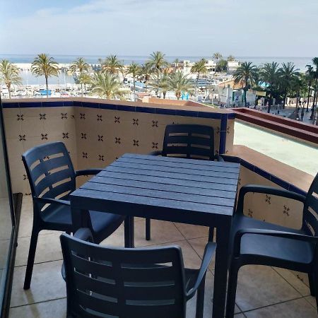 Sur Suites Palmeras 8 Фуeнхирола Екстериор снимка
