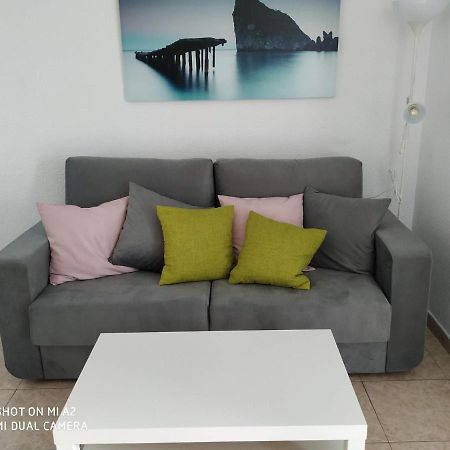 Sur Suites Palmeras 8 Фуeнхирола Екстериор снимка