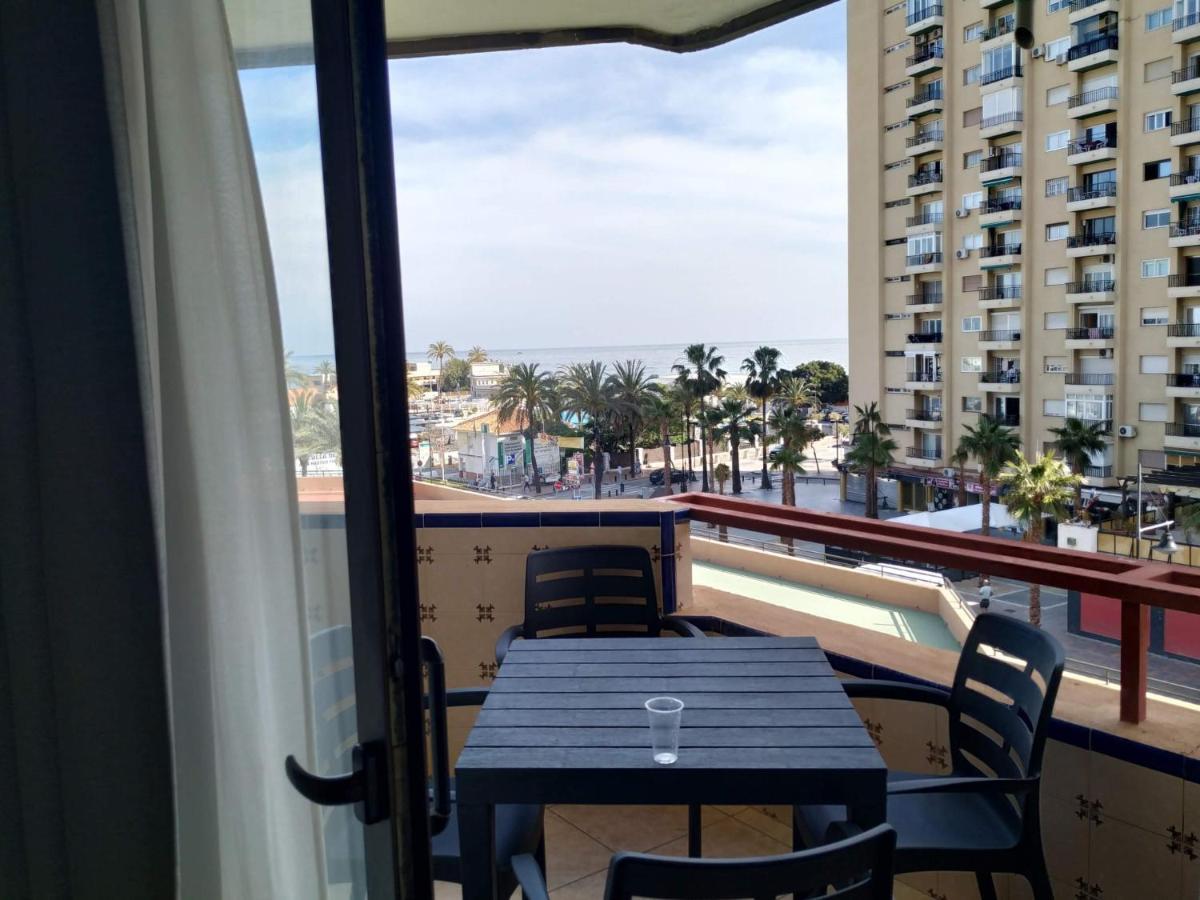 Sur Suites Palmeras 8 Фуeнхирола Екстериор снимка