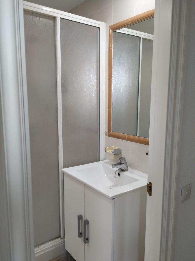 Sur Suites Palmeras 8 Фуeнхирола Екстериор снимка